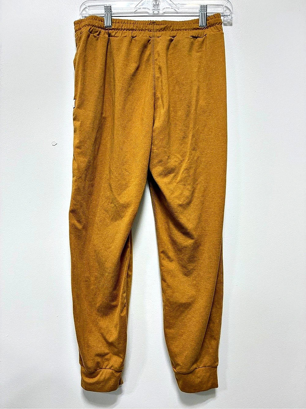 Vuori Performance Jogger Pants in Orange Small - Picture 9 of 9